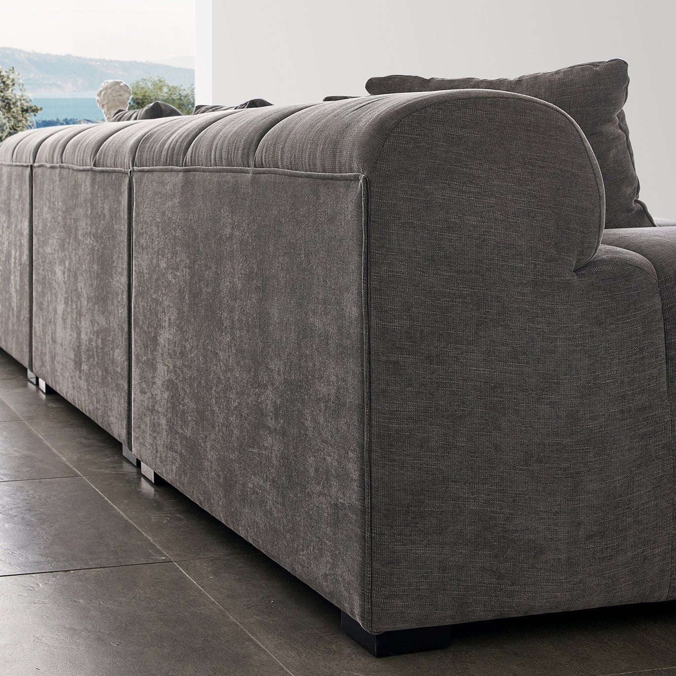 sectional - Amora Sectional - MC - Mario Capasa