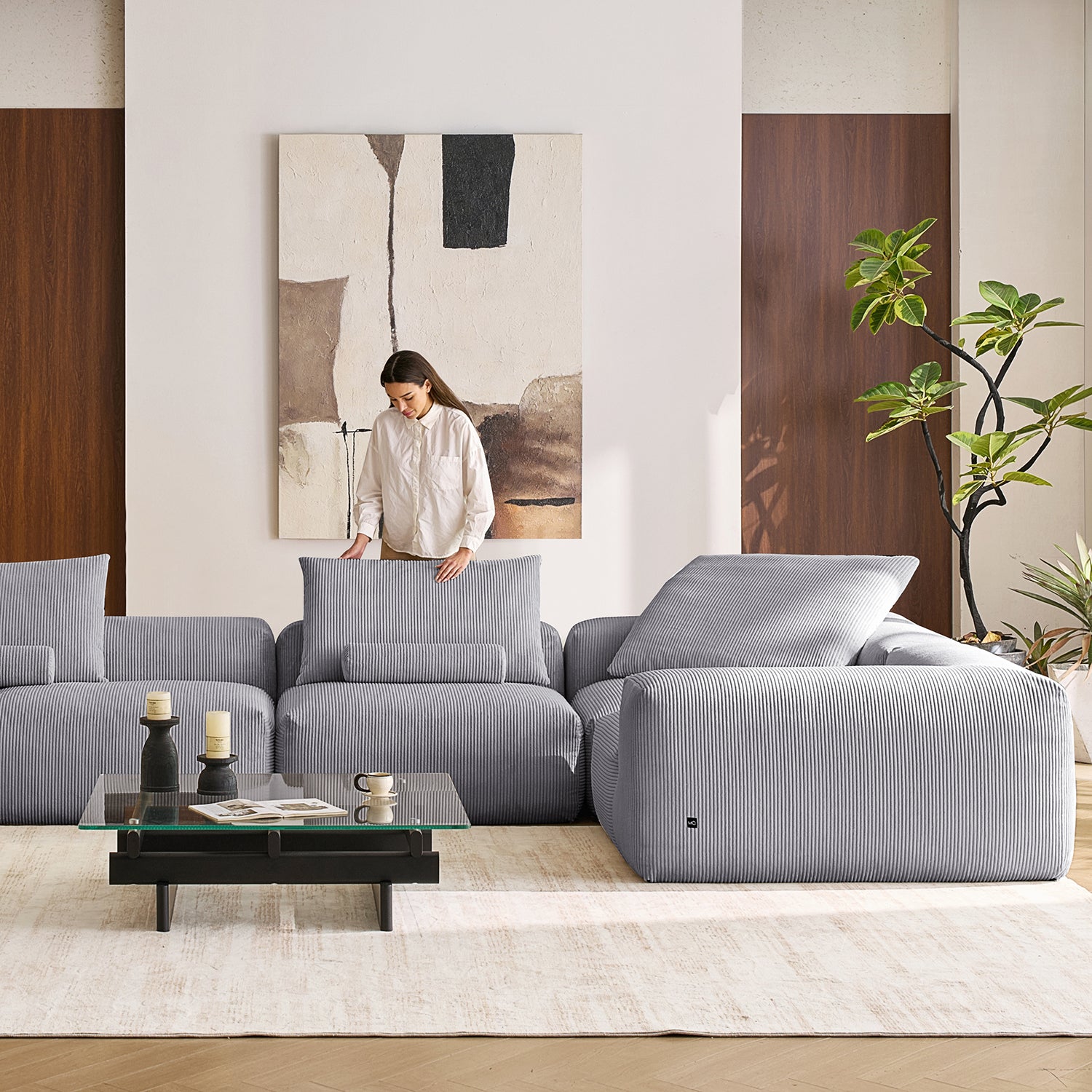 Mellow Closed U Sectional