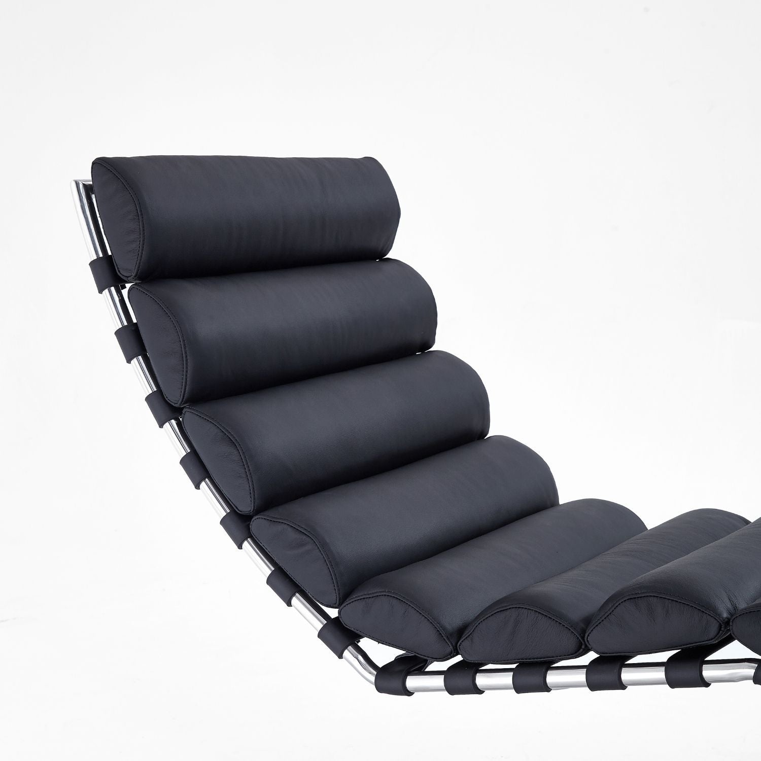 Edward Lounge Chair - Mario Capasa