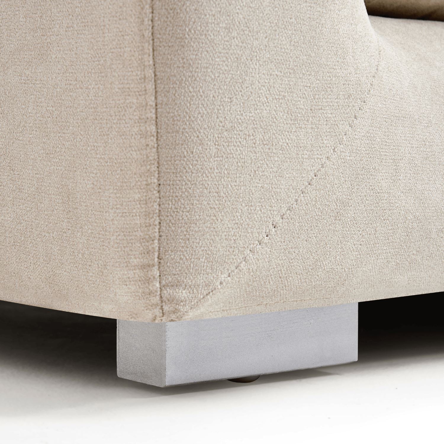Feathers Sofa Mario