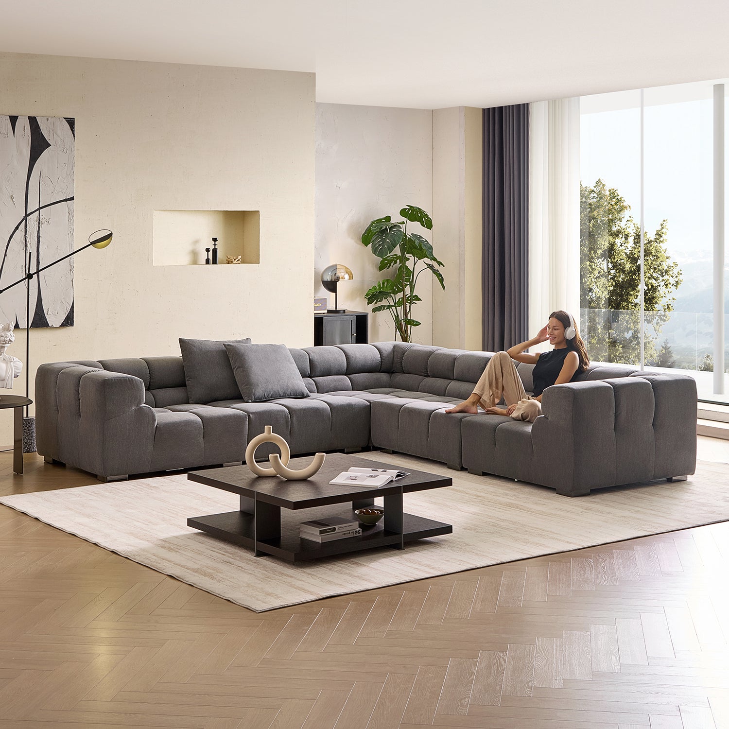 Amora Closed L Sectional