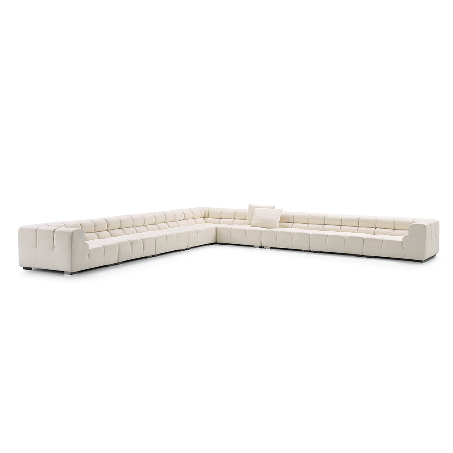 Amora Closed L Sectional