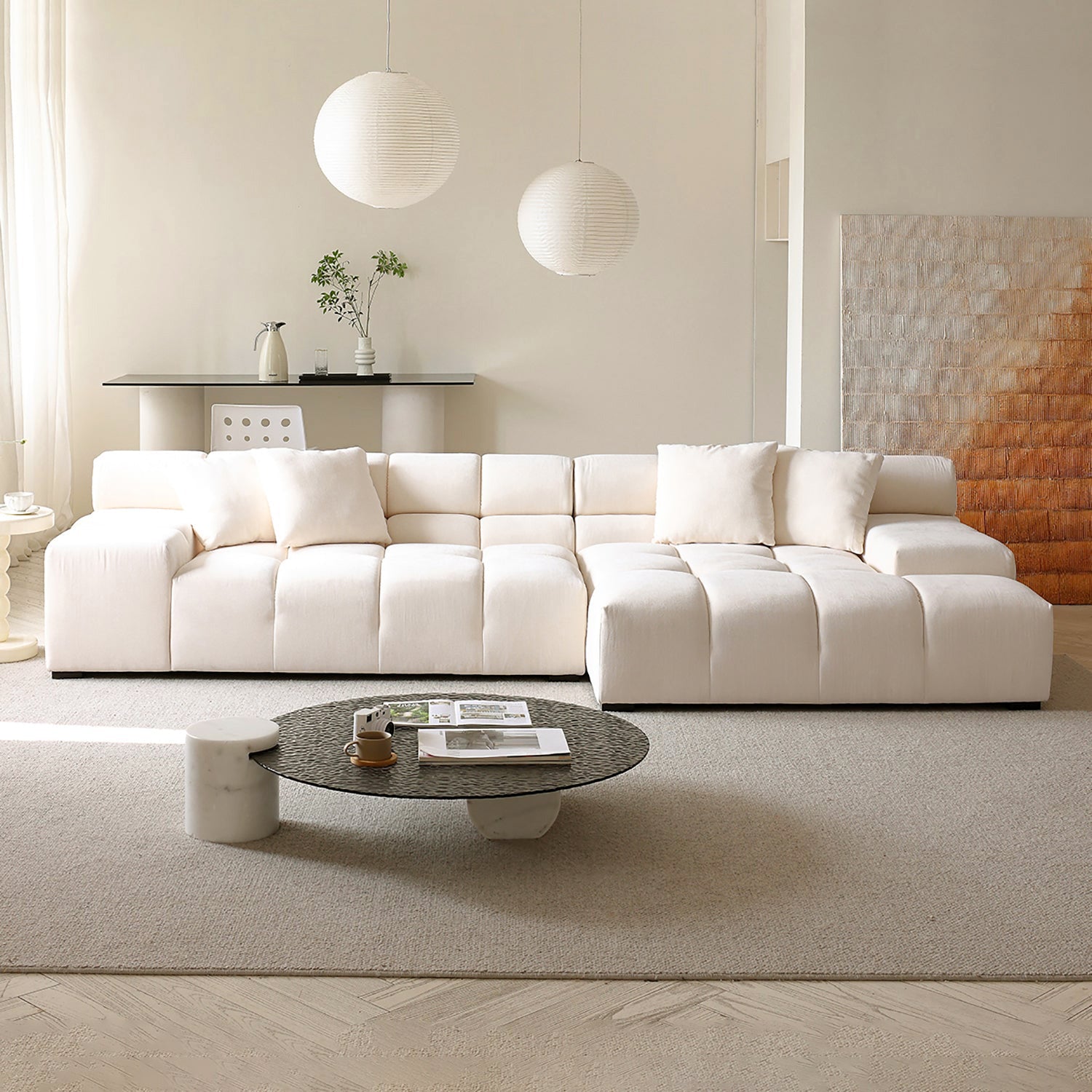 Amora Sectional