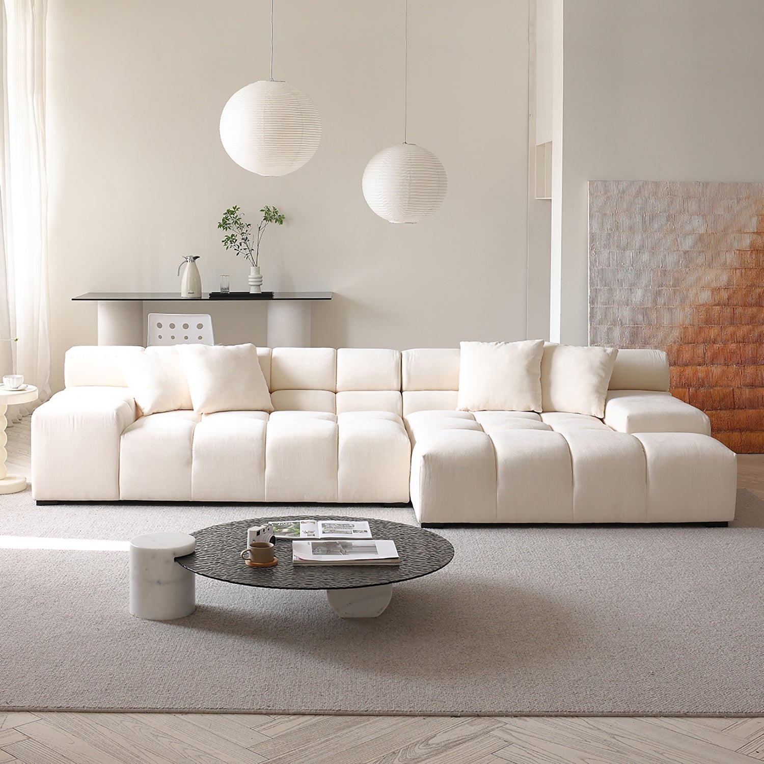 Amora Sectional - Mario Capasa