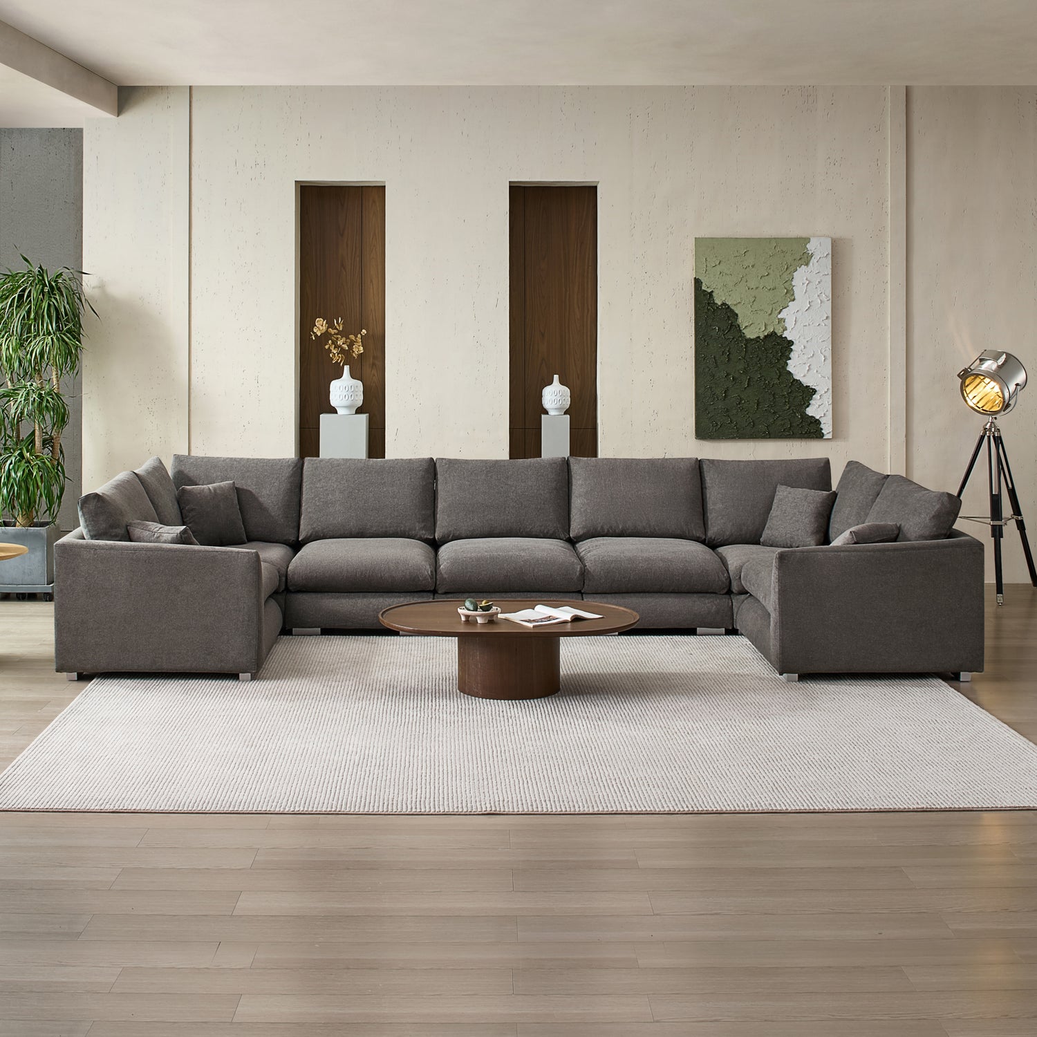 Feathers U-Closed Sectional