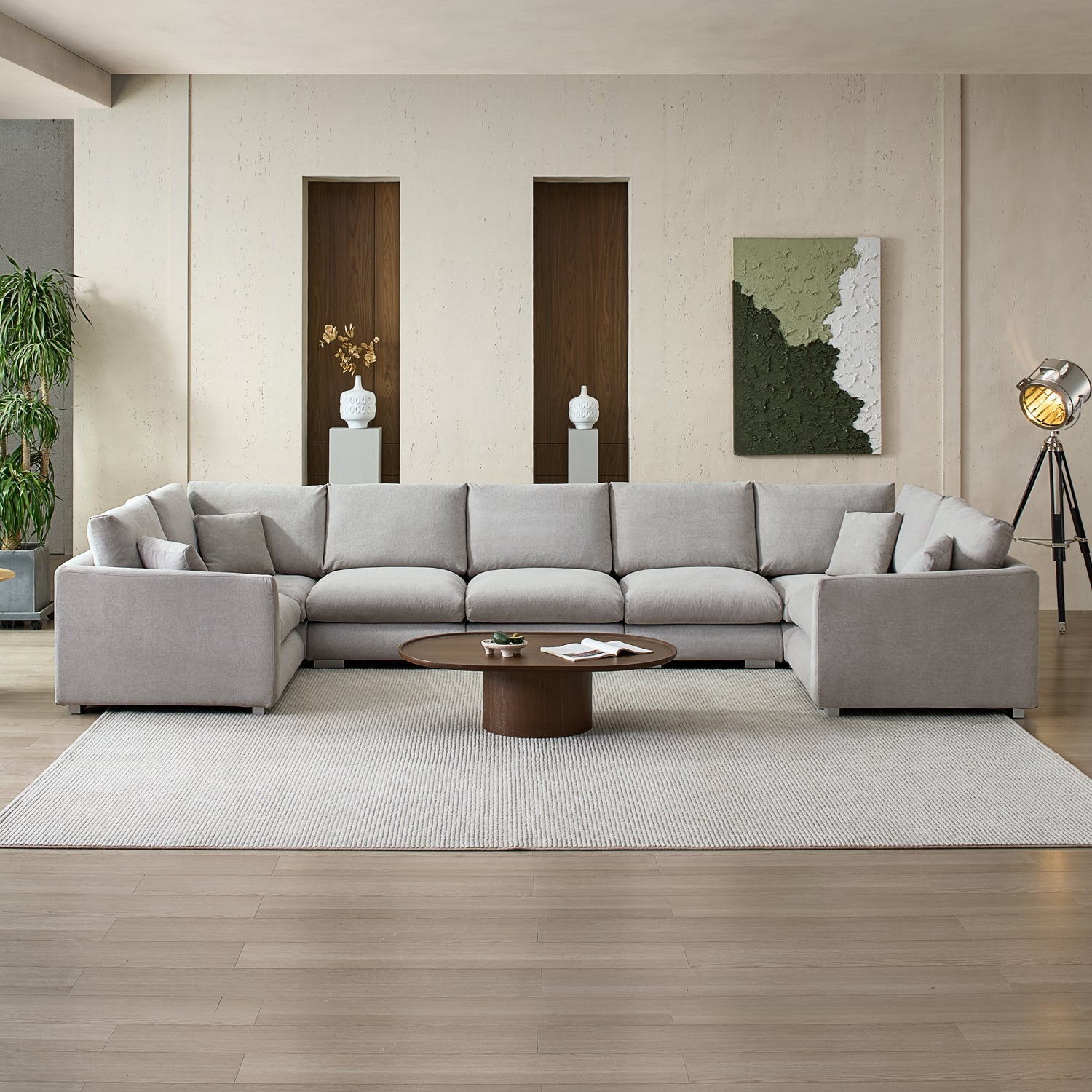 Feathers U-Closed Sectional