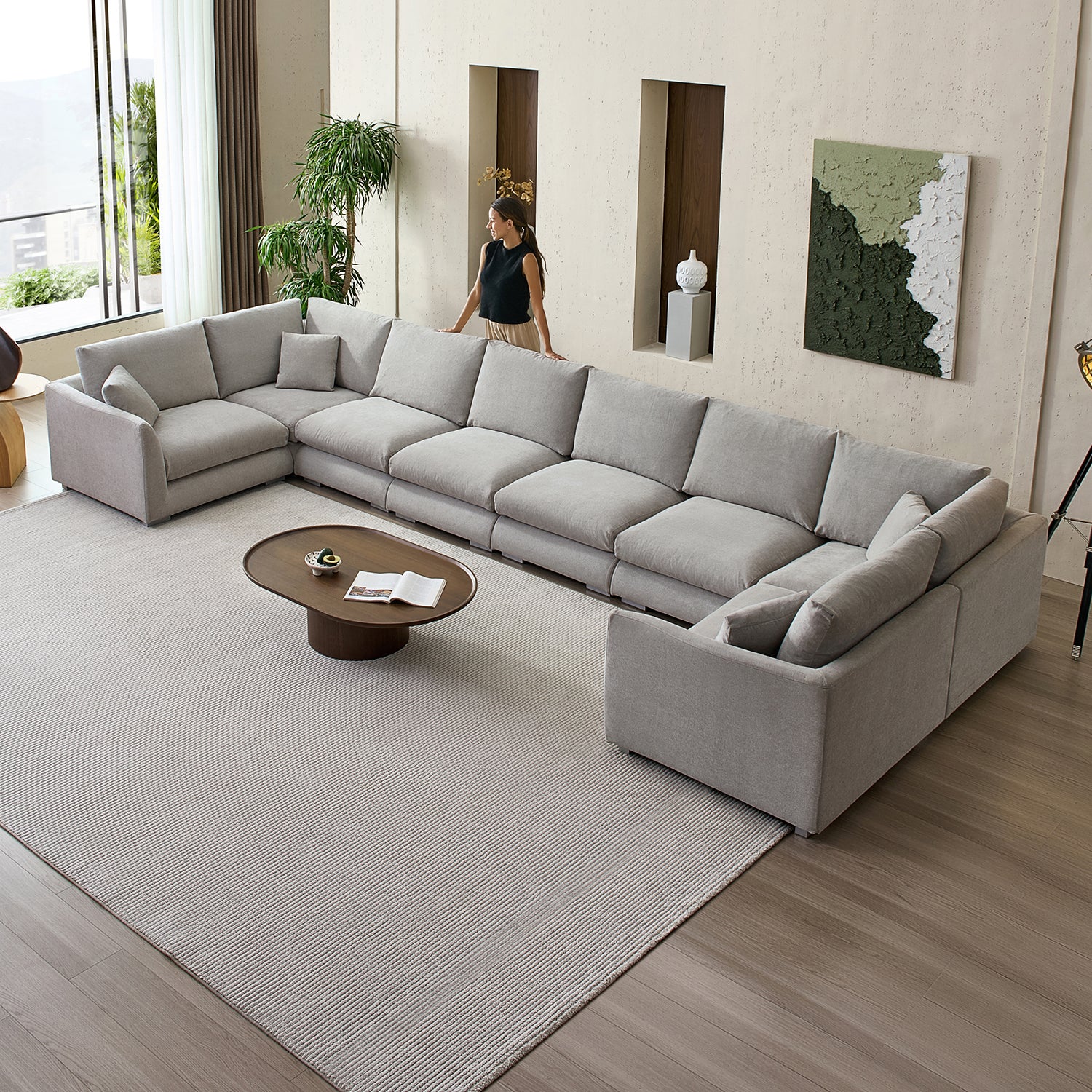 Feathers U-Closed Sectional