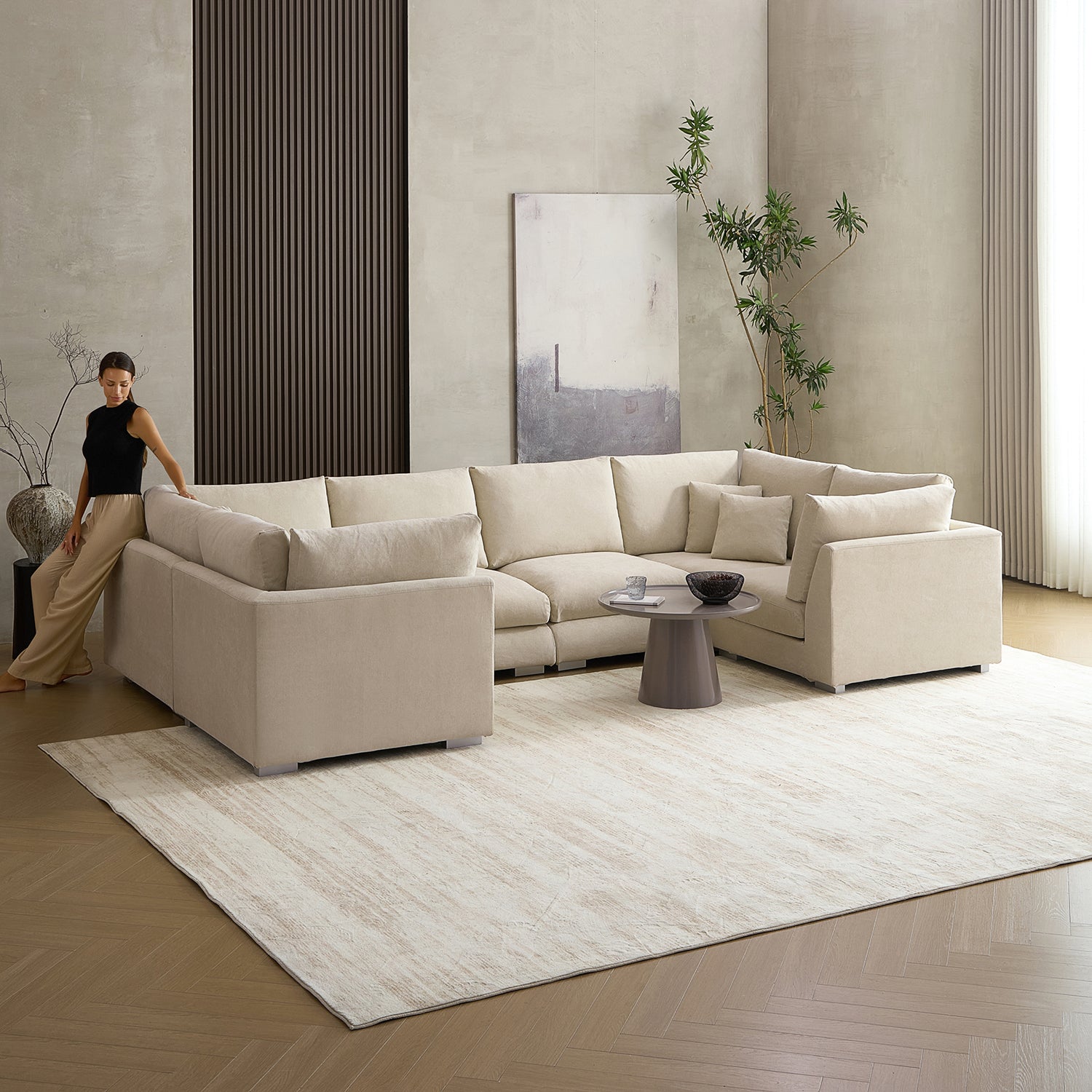 Feathers U-Closed Sectional