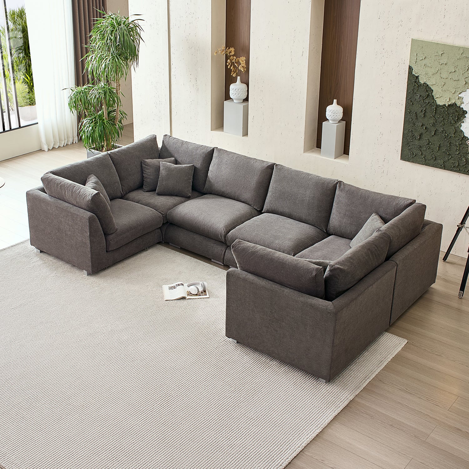 Feathers U-Closed Sectional