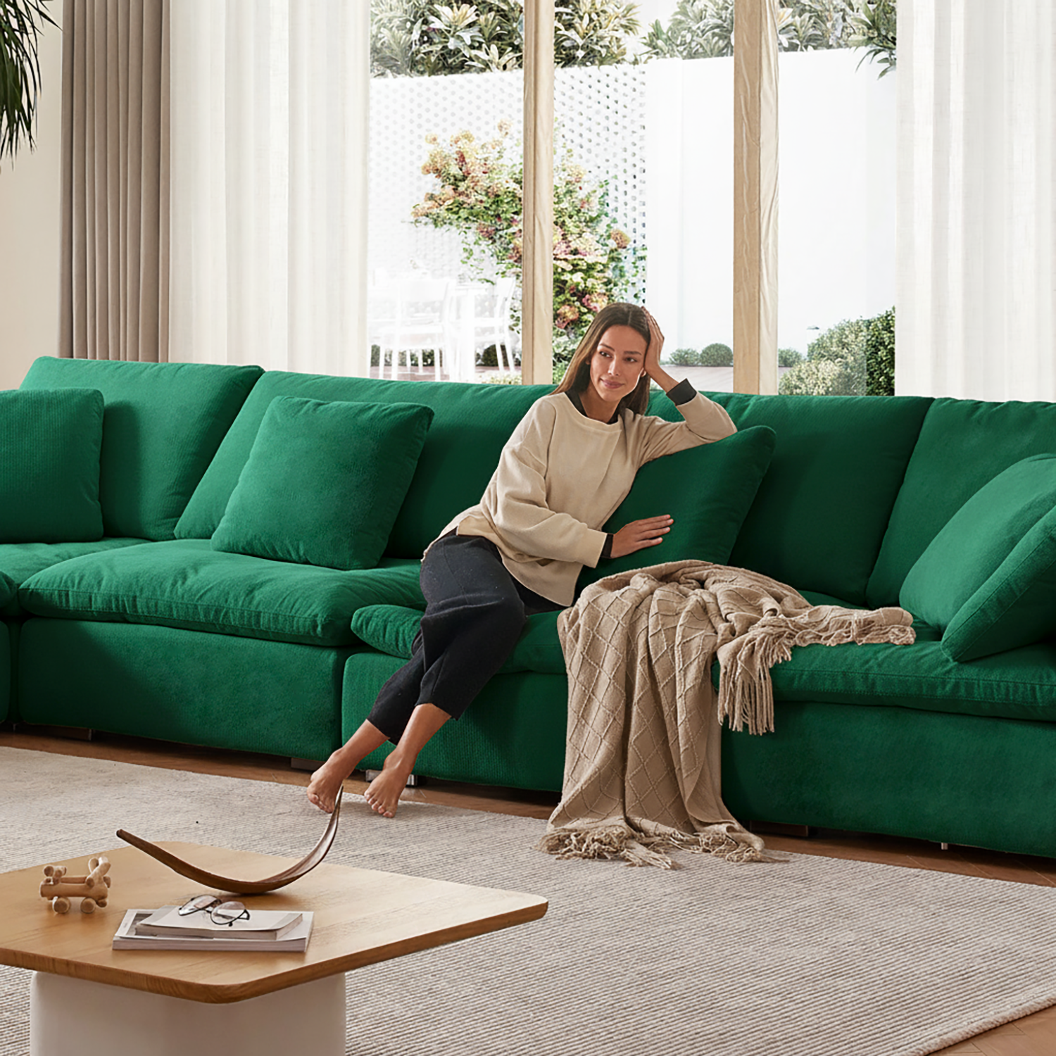 Tivoli Cloud Sectional