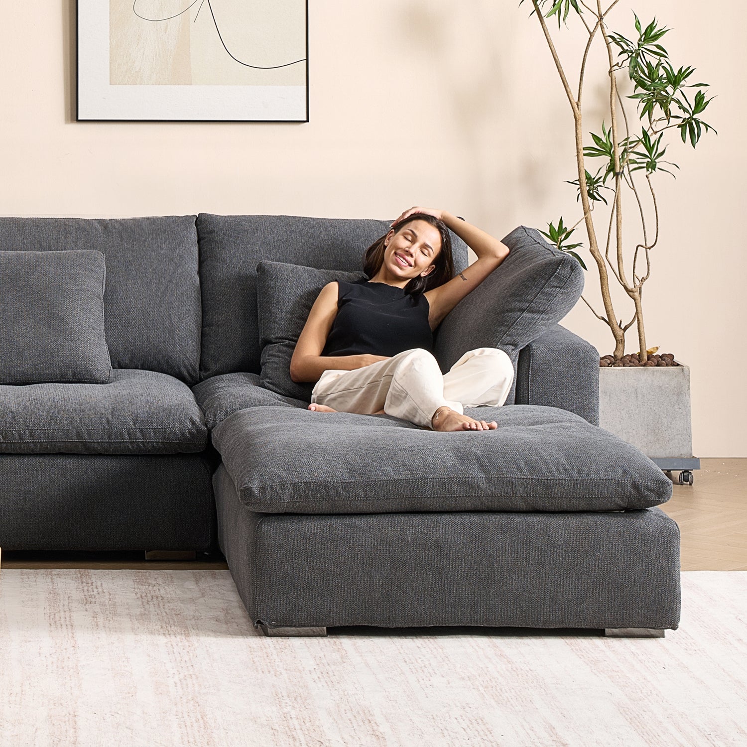 Tivoli Cloud U Sectional