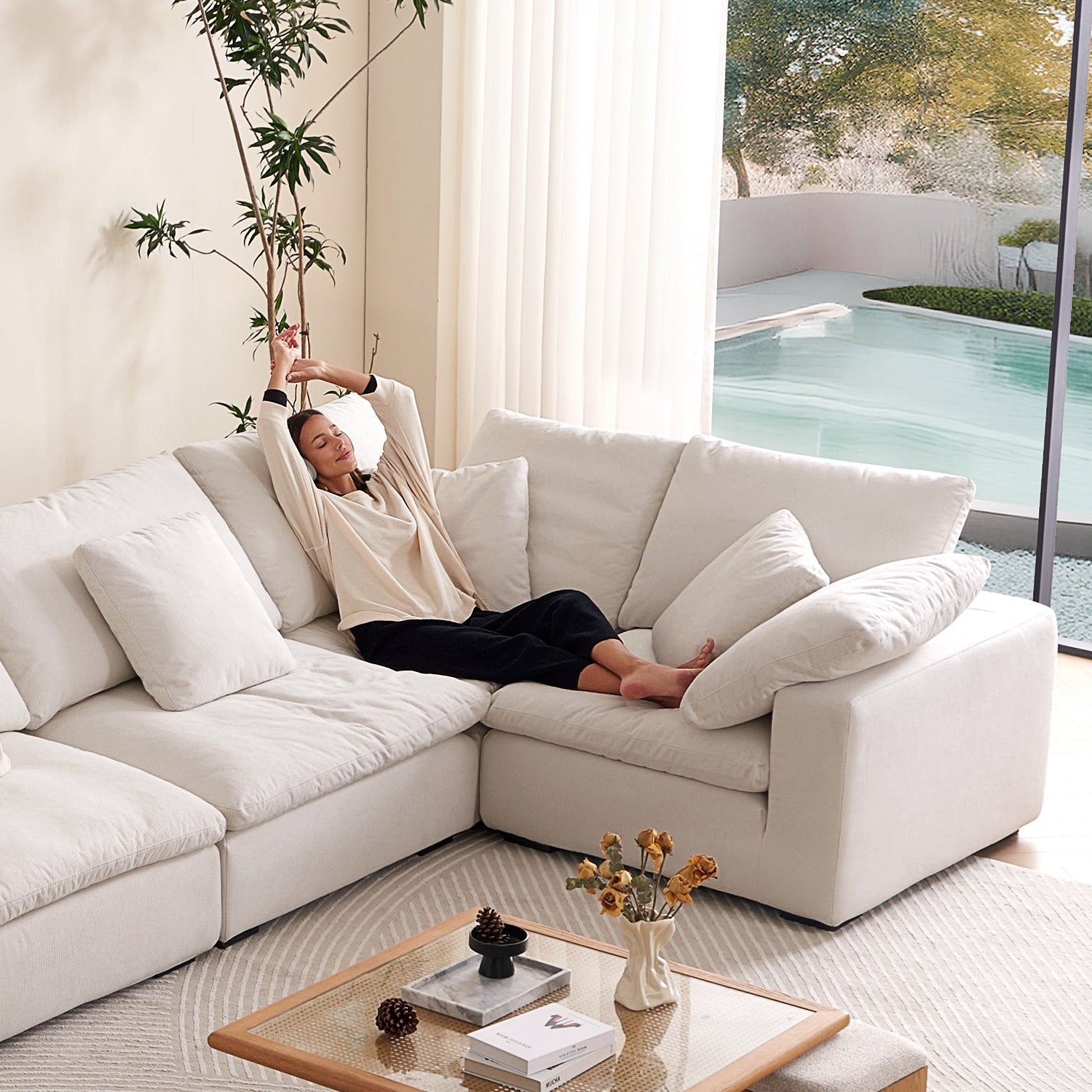 Malibu Cloud U Closed Sectional - Mario Capasa