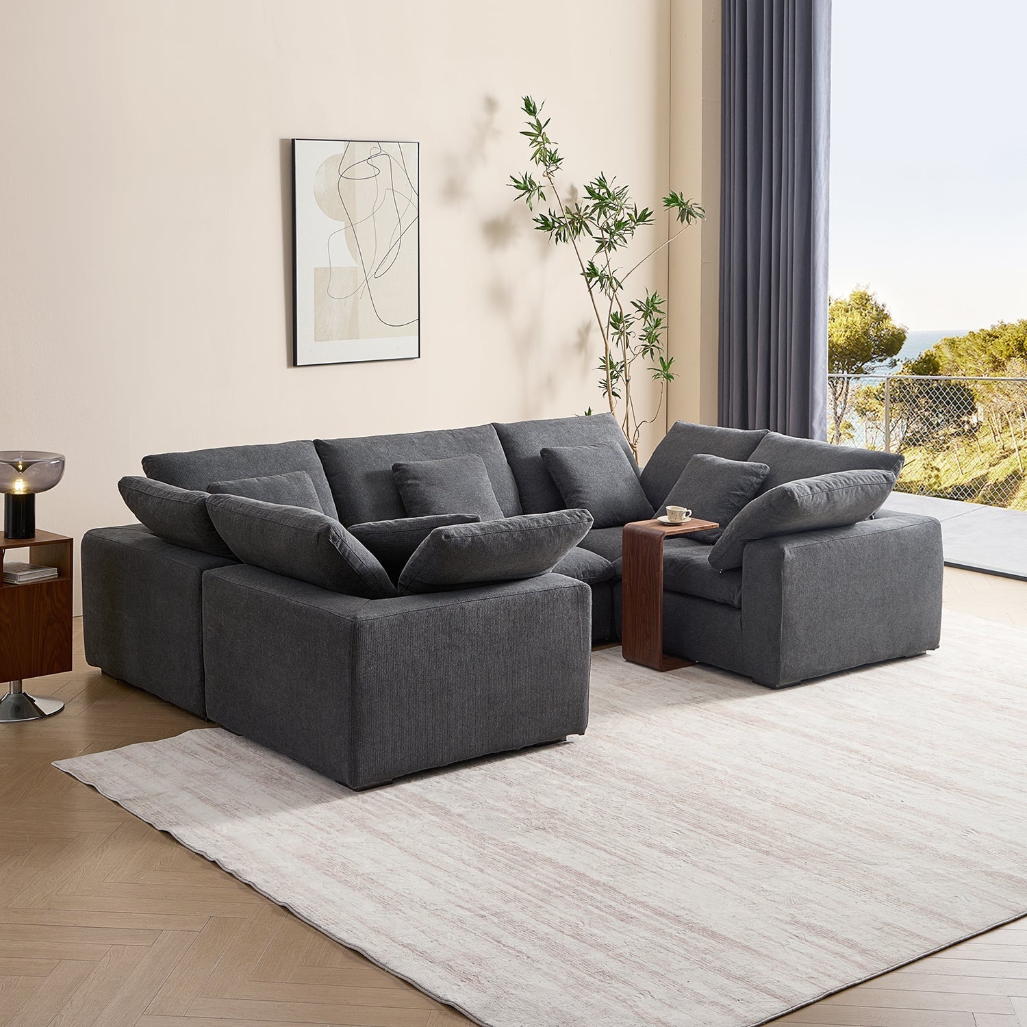 Tivoli Cloud U Closed Sectional