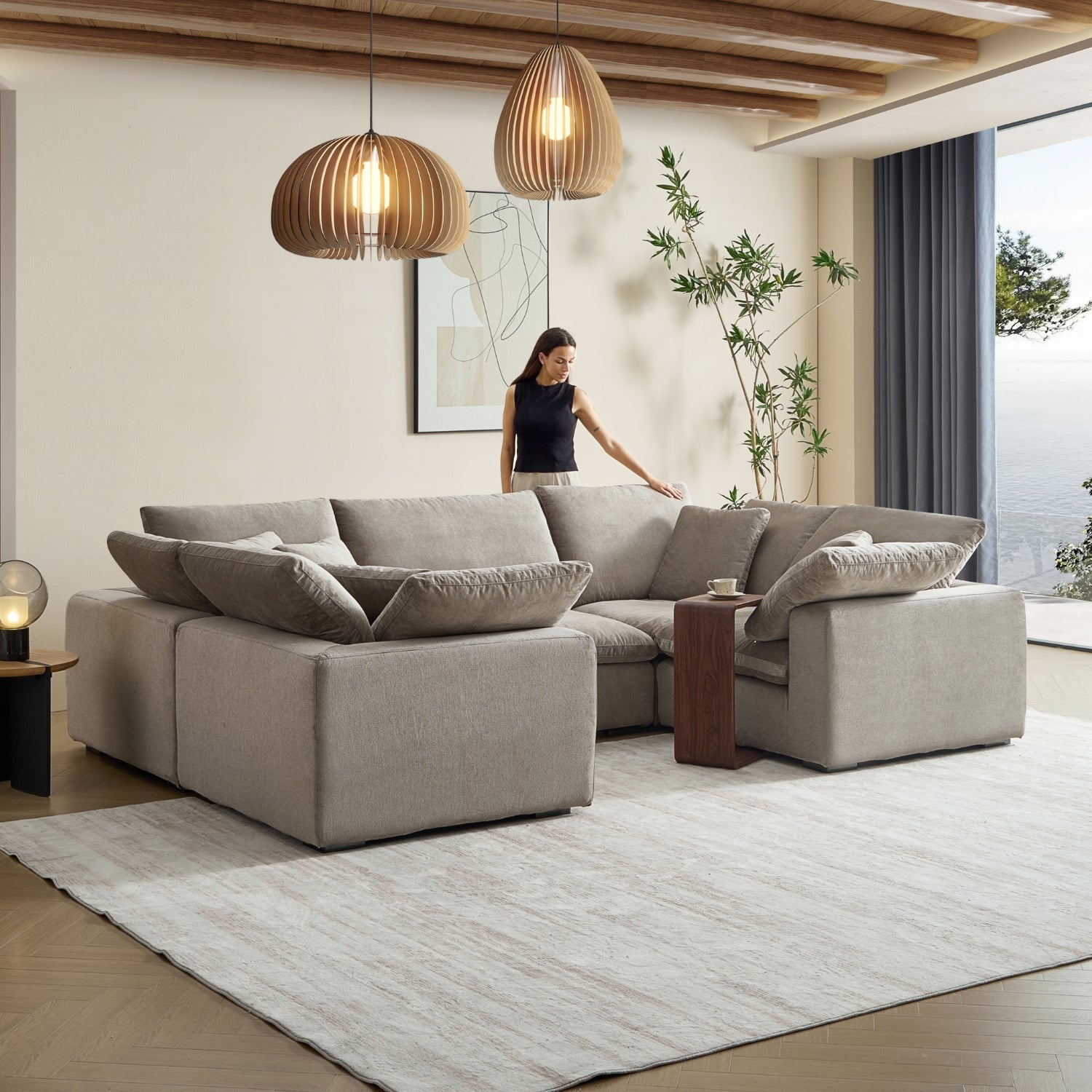 Tivoli Cloud U Closed Sectional