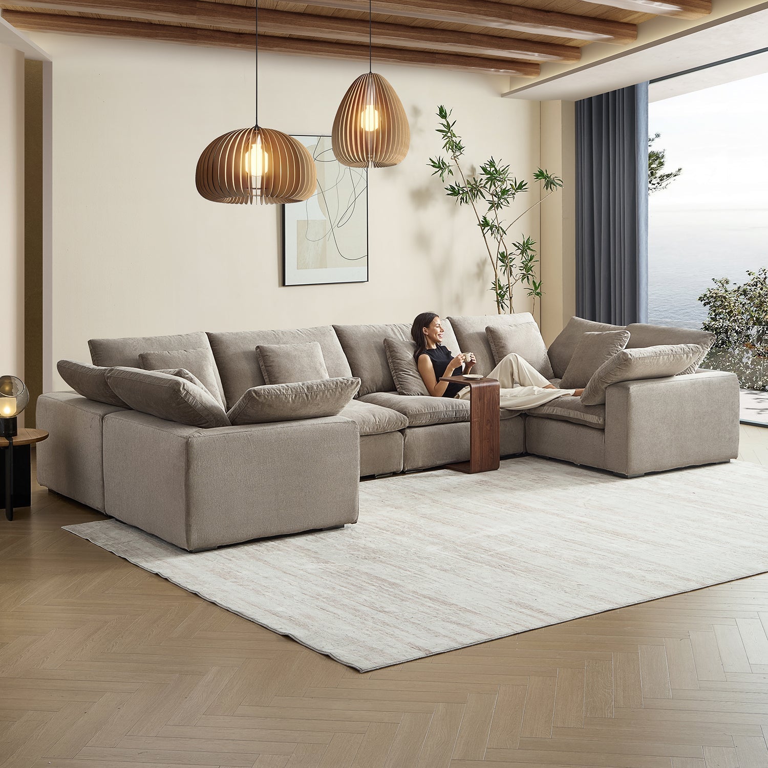 Tivoli Cloud U Closed Sectional