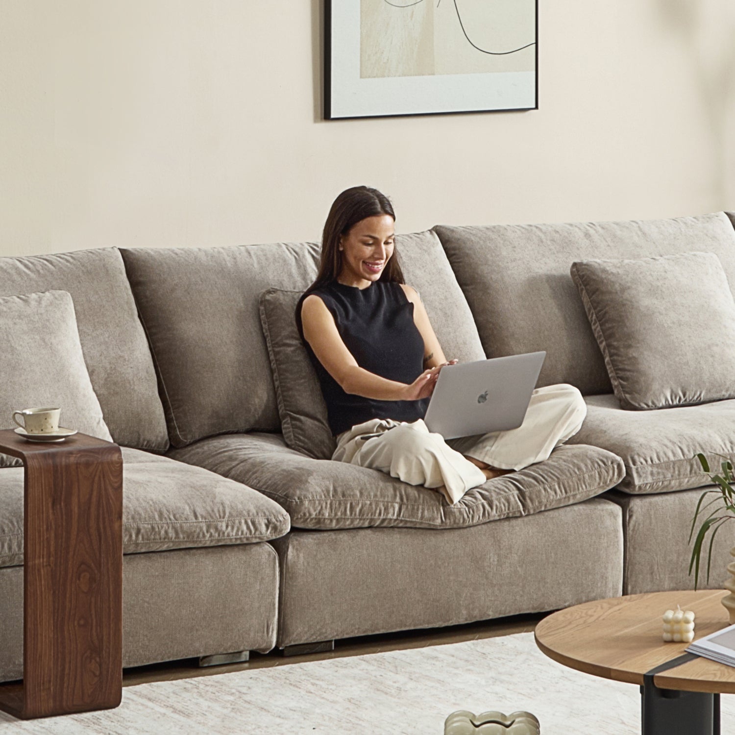 Tivoli Cloud U Closed Sectional