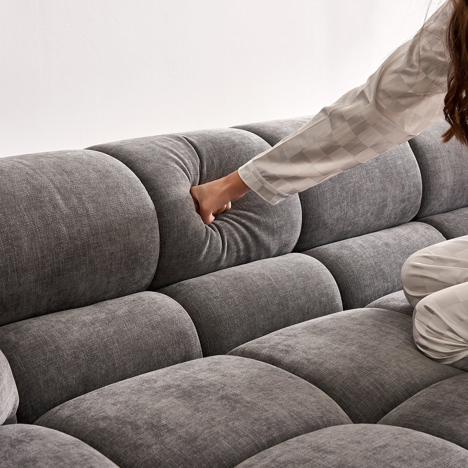 Amora Sectional - Mario Capasa